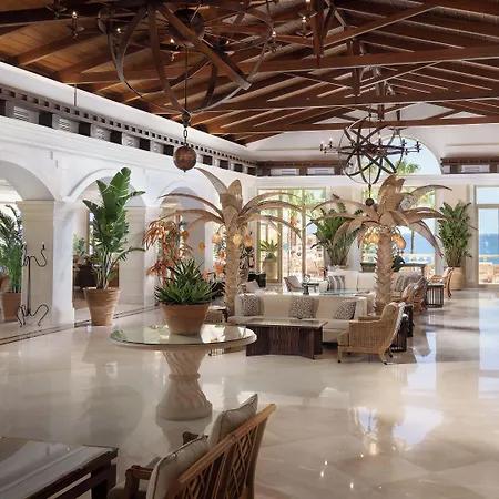 Grecotel Marine Palace & Aqua Park 4* ريثيمنو