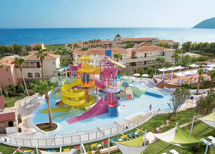 Szálloda Grecotel Marine Palace & Aqua Park 4*