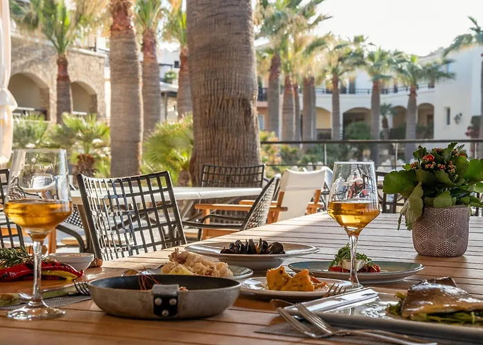 Hotel Grecotel Marine Palace & Aqua Park 4*