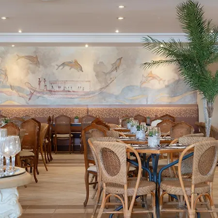 Grecotel Marine Palace & Aqua Park 4* 레팀노