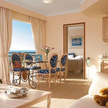 호텔 Grecotel Marine Palace & Aqua Park